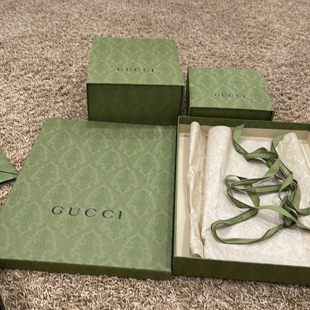 Gucci shirt Box - Picture 3 of 3